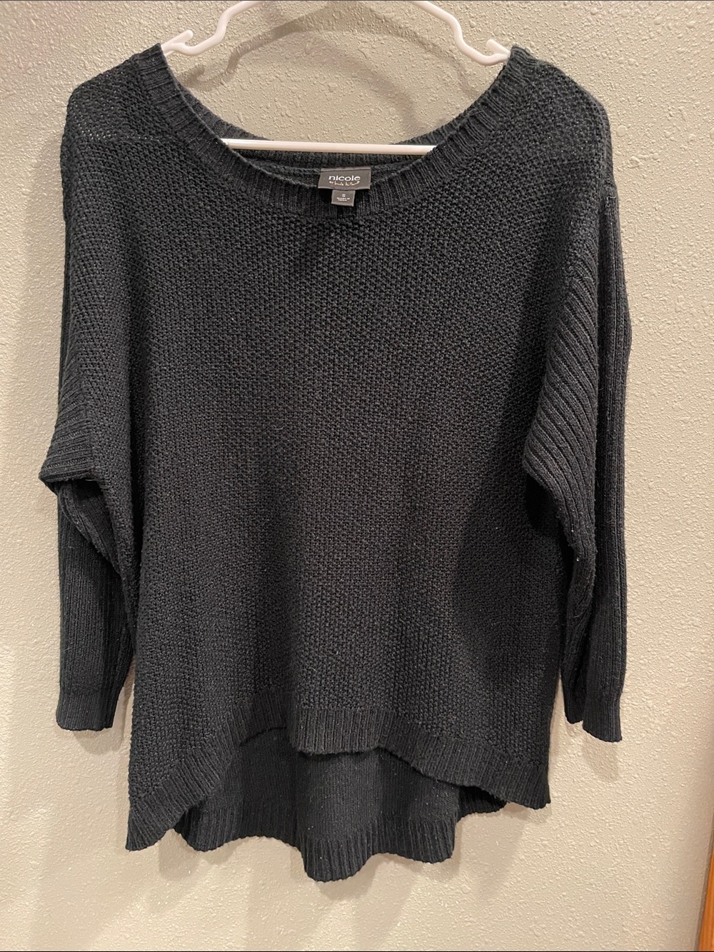 NICOLE By Nicole miller Black Scoop-Neck Knit Sweater with 3/4 sleeves